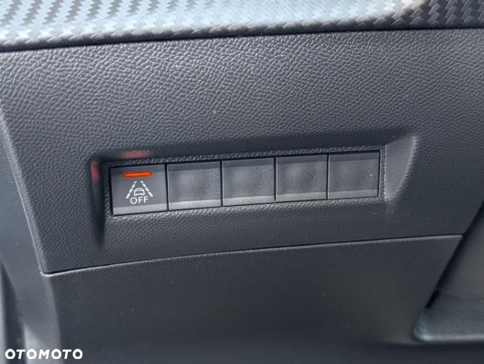 Peugeot 2008 - 15