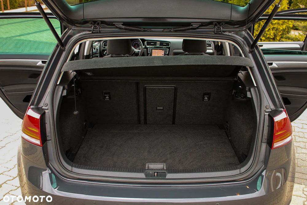 Volkswagen Golf 2.0 TDI BlueMotion Technology Allstar - 39