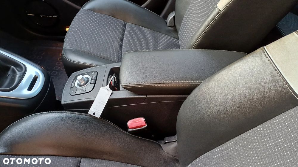 Renault Scenic 2.0 16V 140 CVT Bose Edition - 26