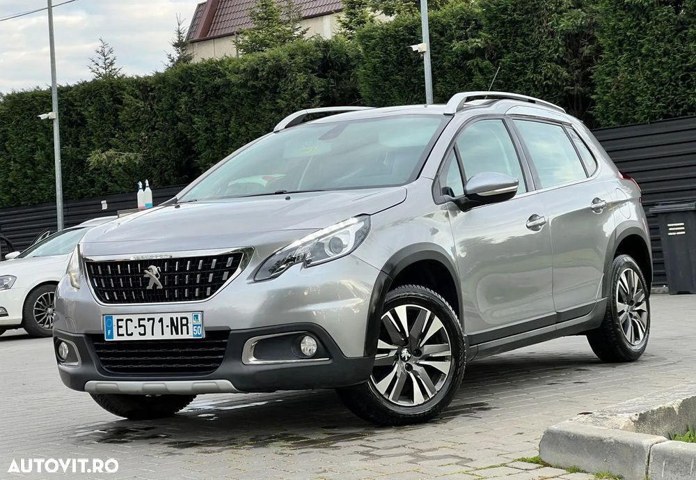 Peugeot 2008 1.2 L PureTech Turbo S&S Allure - 1