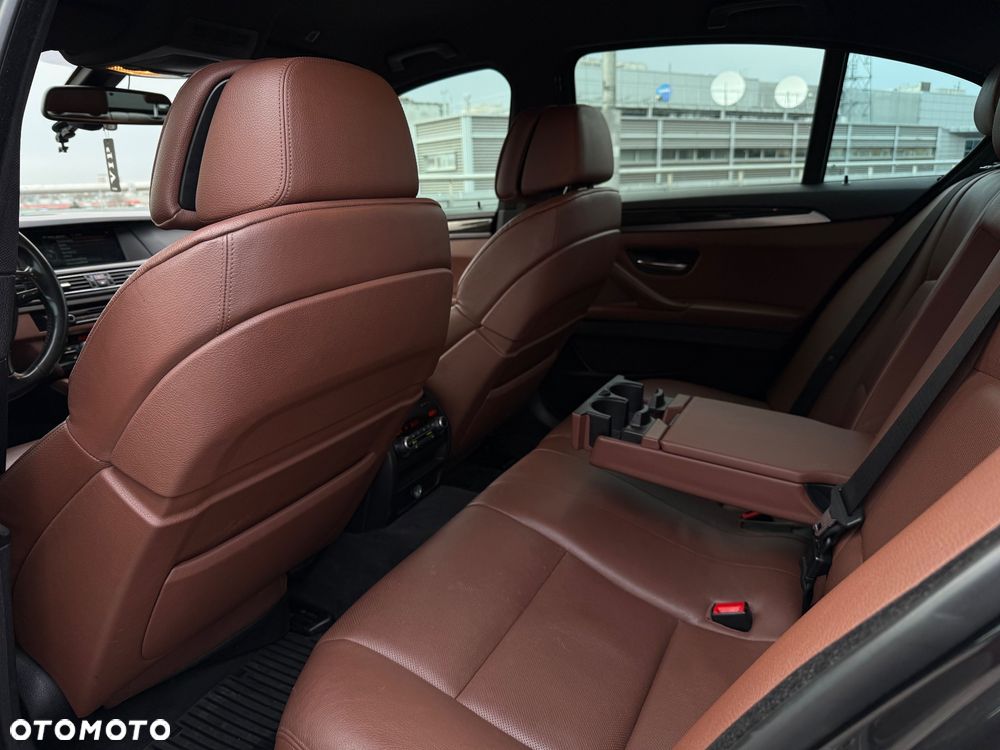 BMW Seria 5 - 22