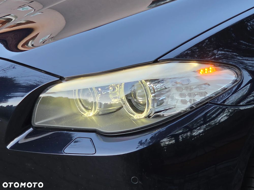 BMW Seria 5 535d xDrive - 38