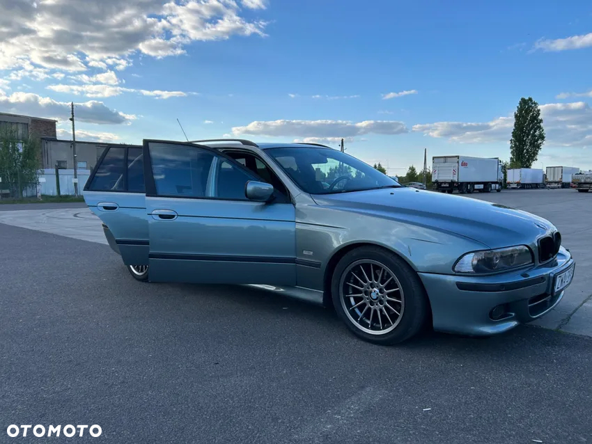BMW Seria 5 - 11