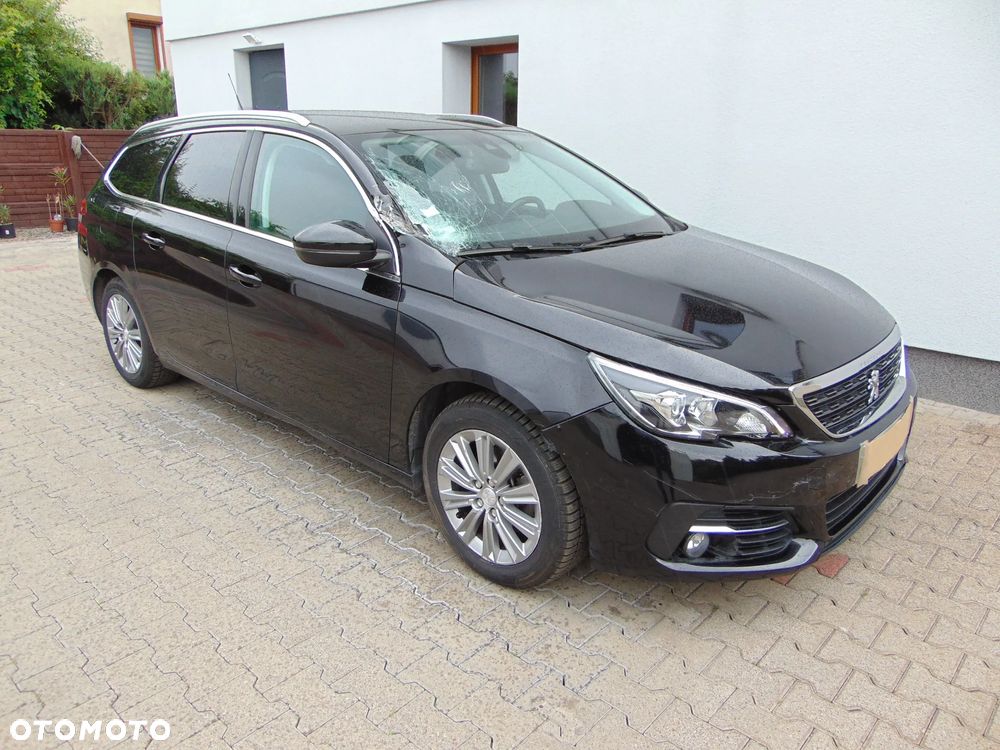 Peugeot 308 1.2 PureTech Active Pack S&S - 5