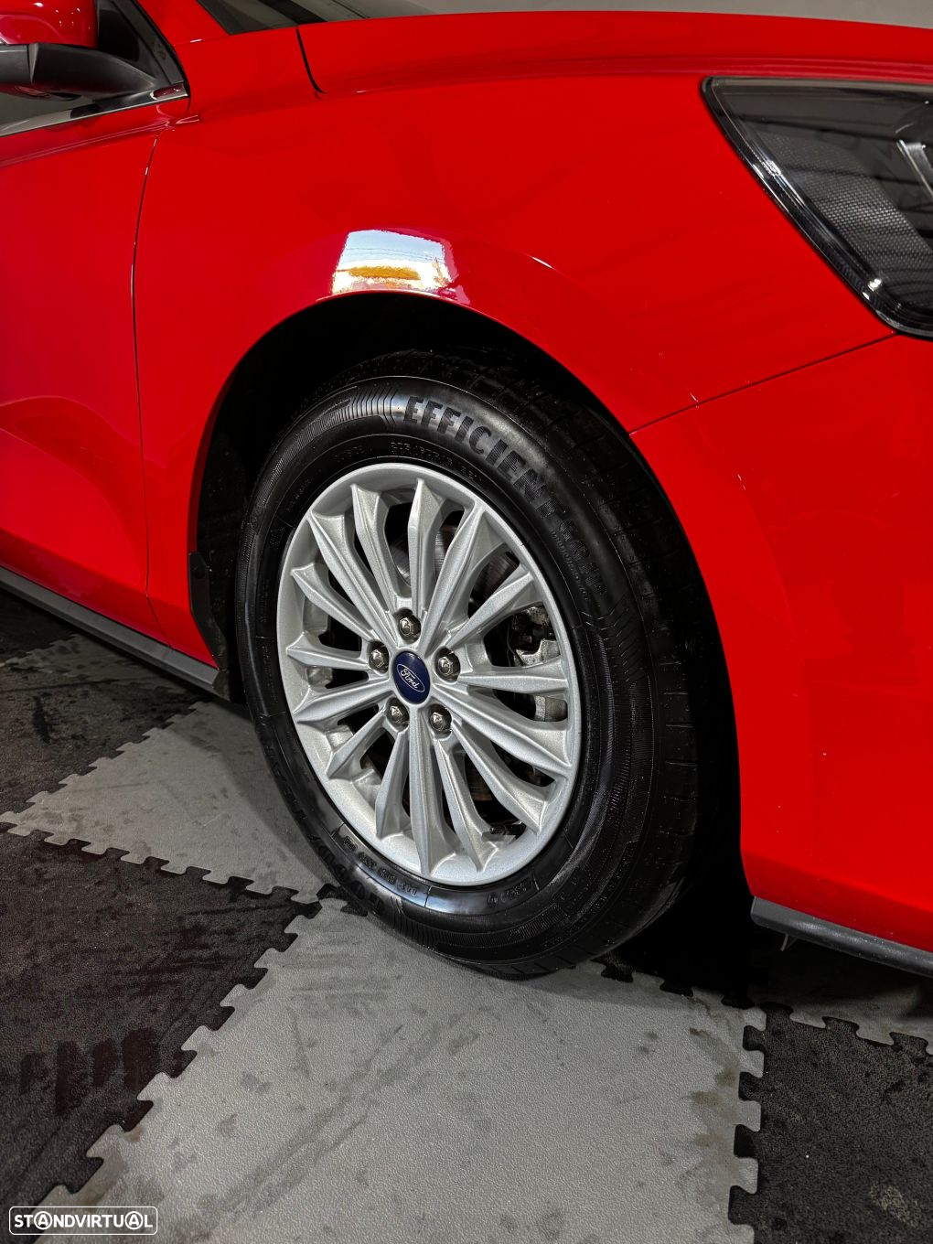 Ford Focus SW - 16