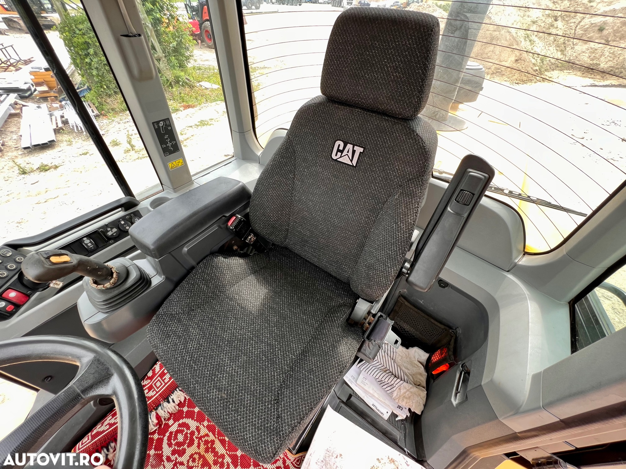 Caterpillar 930k - 14