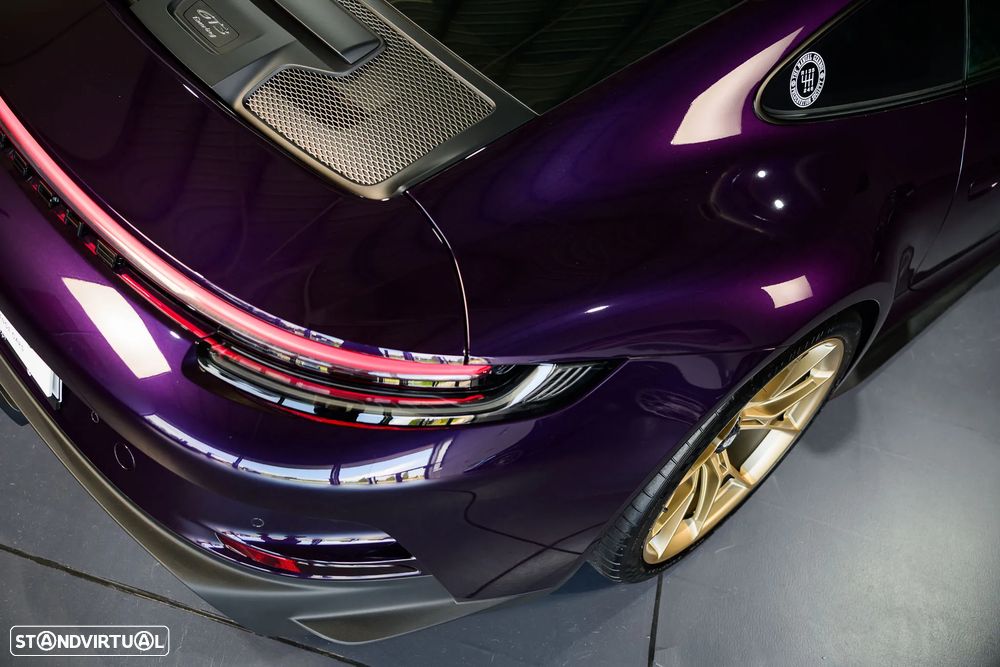 Porsche 911 (992) GT3 Touring Package - 12