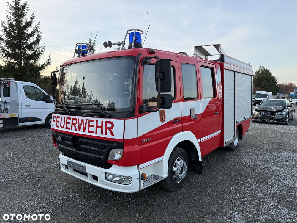 Mercedes-Benz ATEGO 818 4x2 - 40