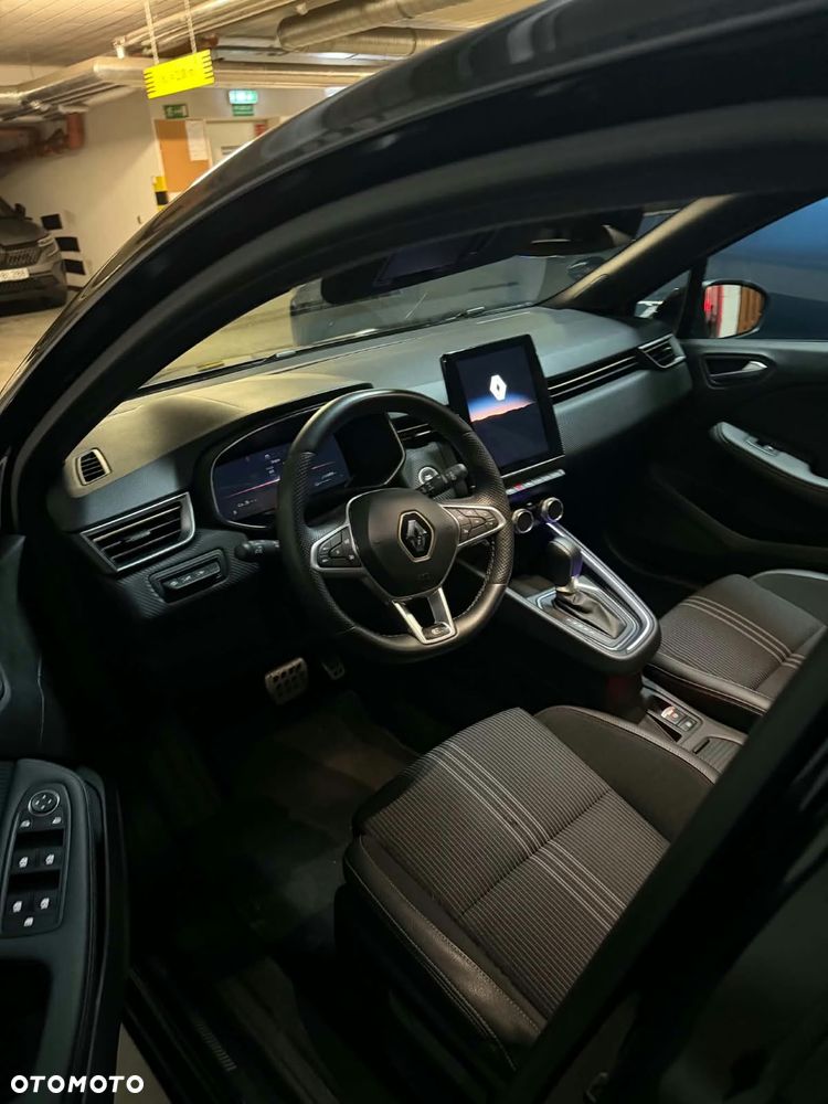 Renault Clio - 5