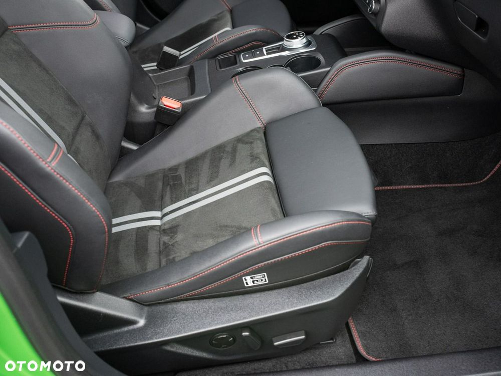 Ford Focus 2.3 EcoBoost S&S ST X - 31