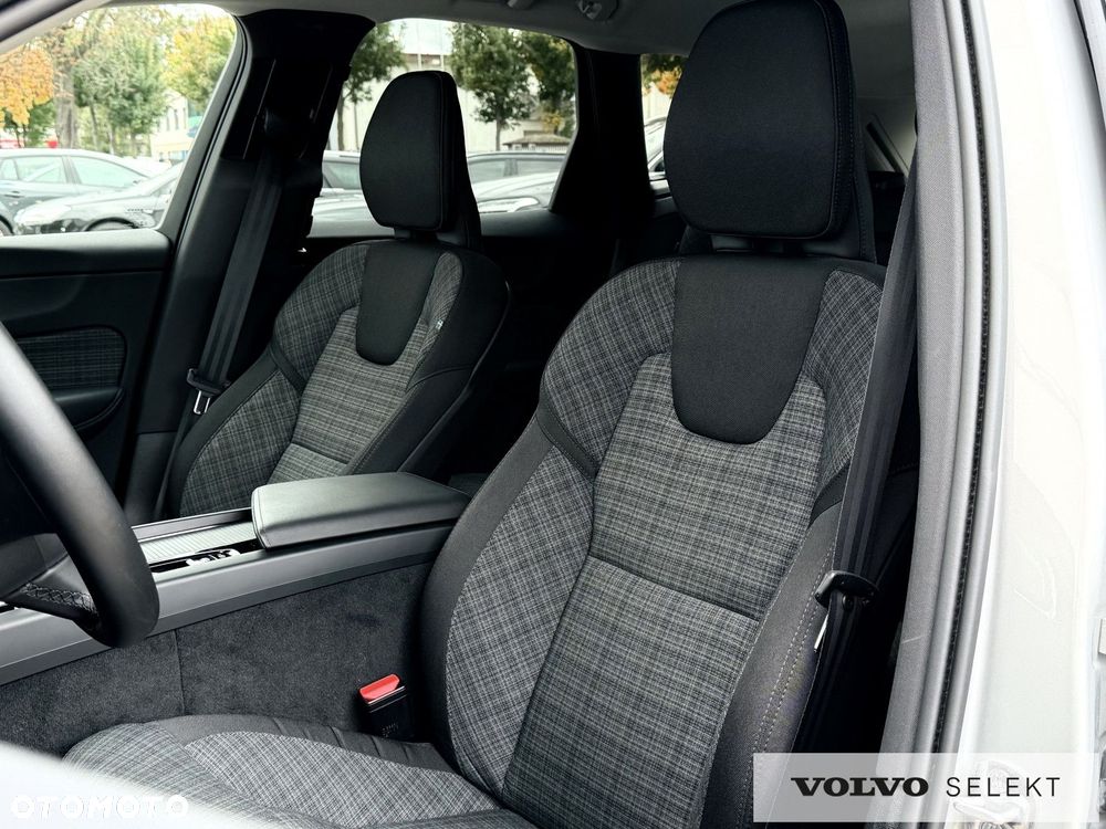 Volvo XC 60 - 22