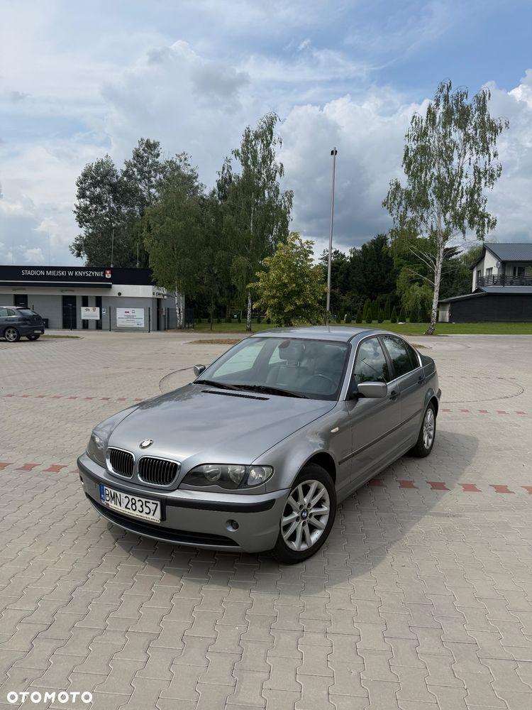 BMW Seria 3 318d - 1