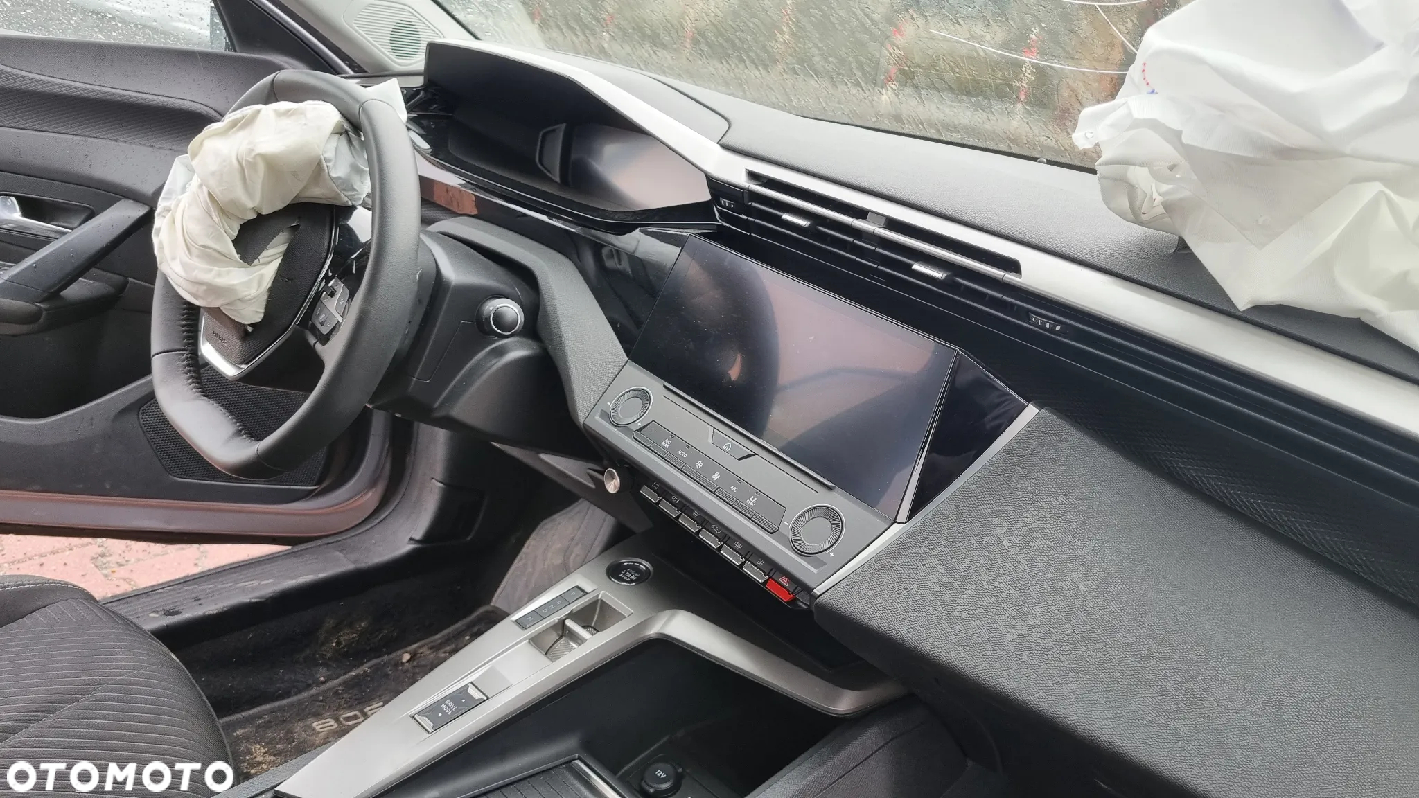 Peugeot 308 1.2 PureTech Active Pack S&S EAT8 - 26