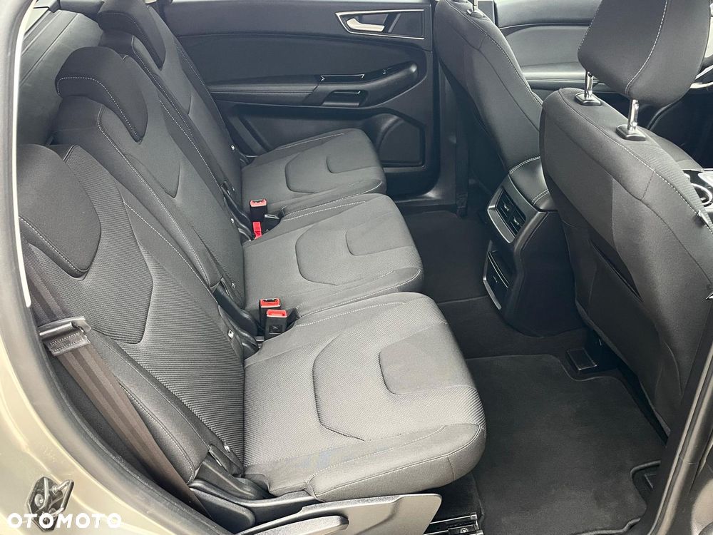 Ford S-Max - 25