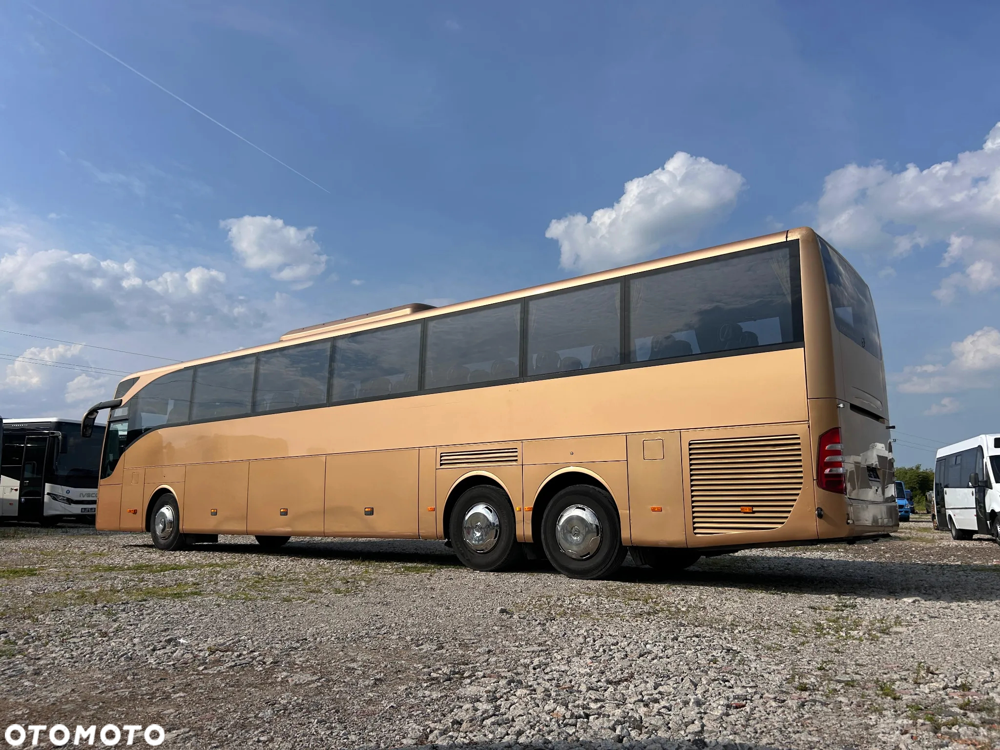 Mercedes-Benz Toruismo - 6