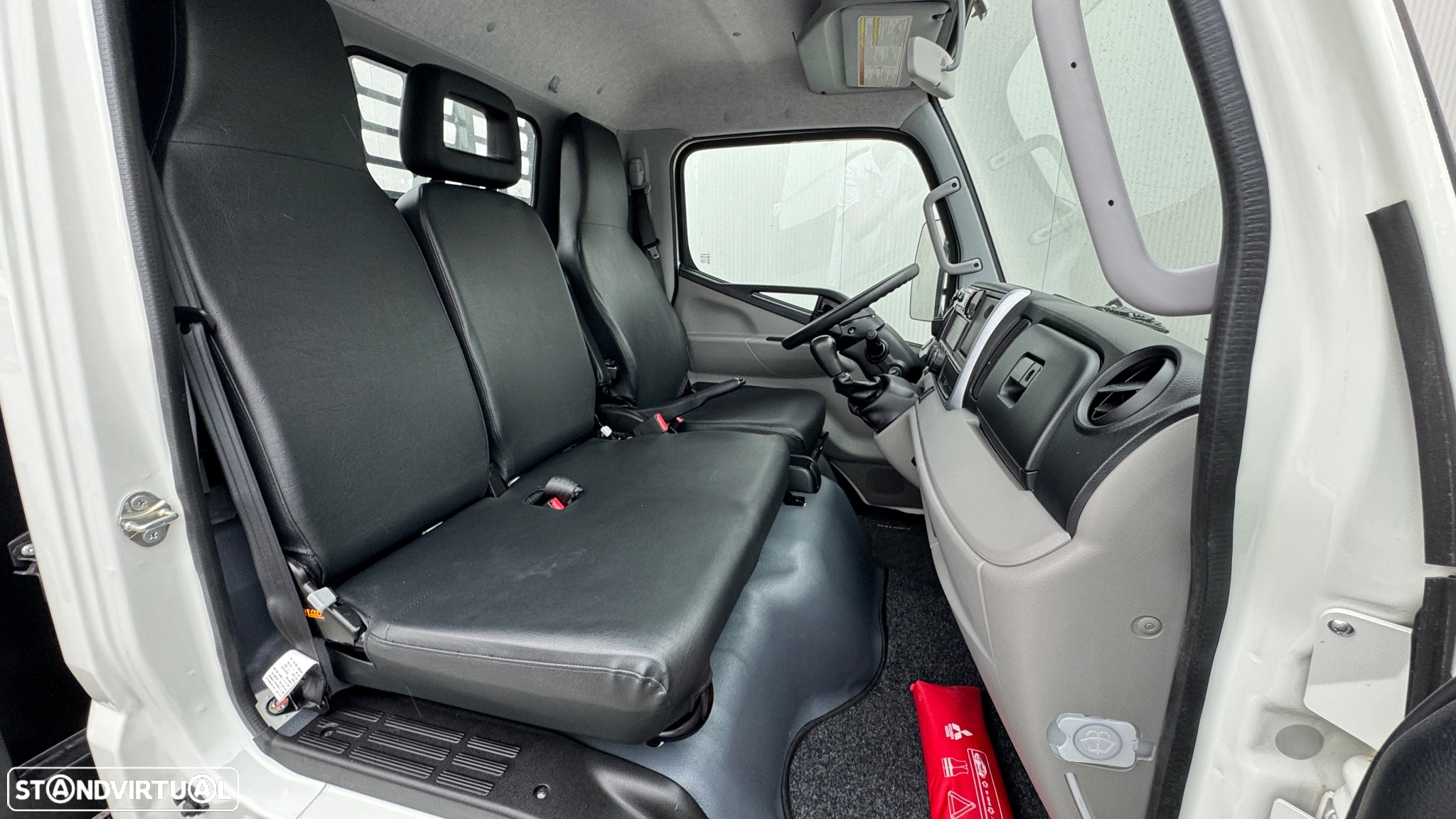 Mitsubishi Canter 3S15 Novo Modelo - 6