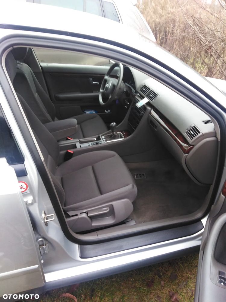 Audi A4 Limousine 2 - 20