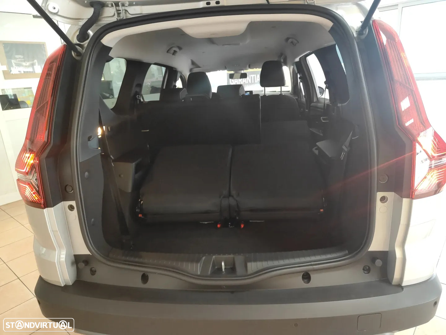 Dacia Jogger 1.0 TCe Comfort 7L - 27