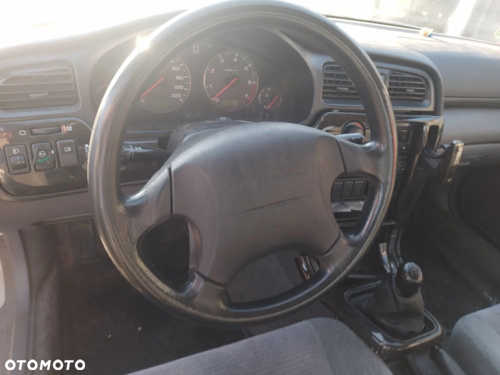 SUBARU LEGACY III 99-03 - KRATKA NAWIEWU PRAWA LEWA ŚRODKOWA - 25