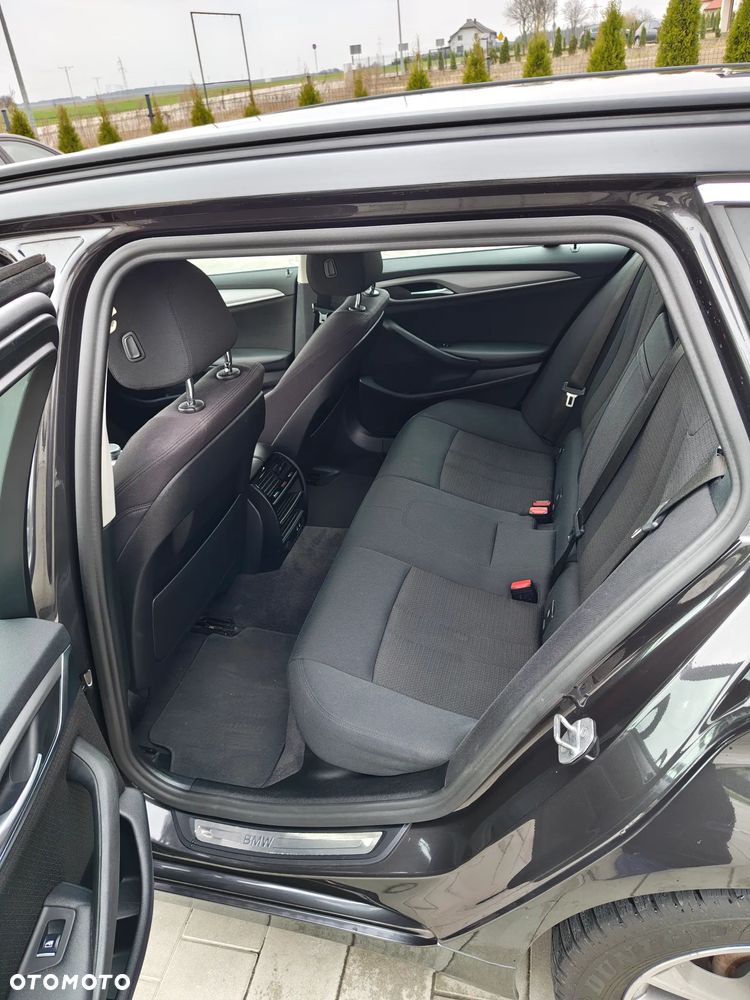 BMW Seria 5 520d - 9