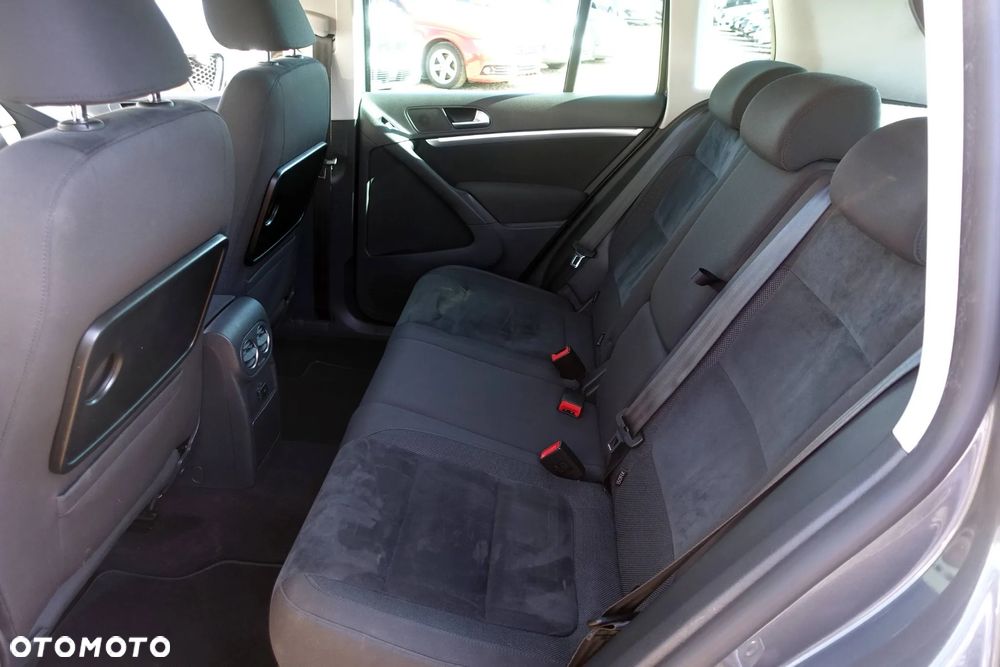 Volkswagen Tiguan 2.0 TDI DPF 4Motion BlueMotion Technology DSG Cup Sport & Style - 15