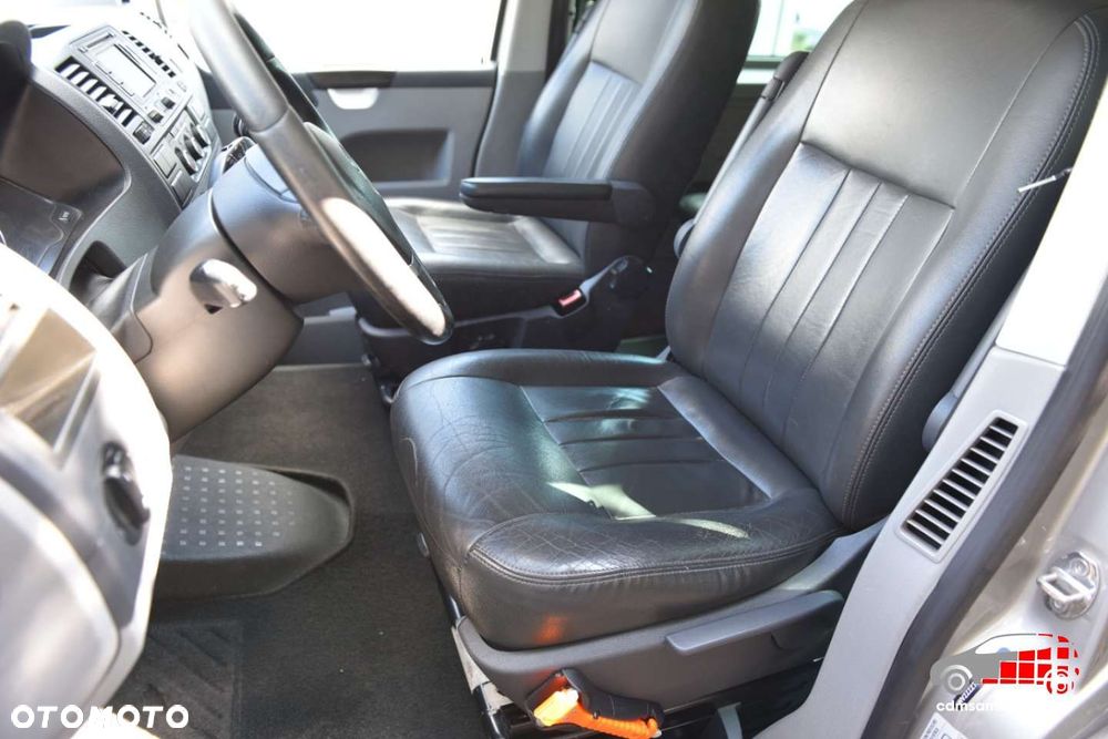 Volkswagen Transporter - 17