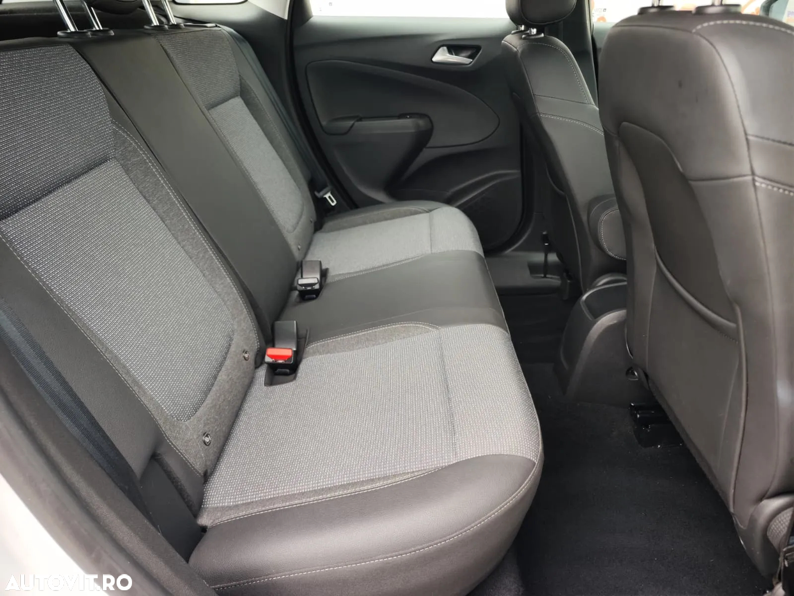 Opel Crossland 1.5 Diesel Automatik Business Elegance - 14