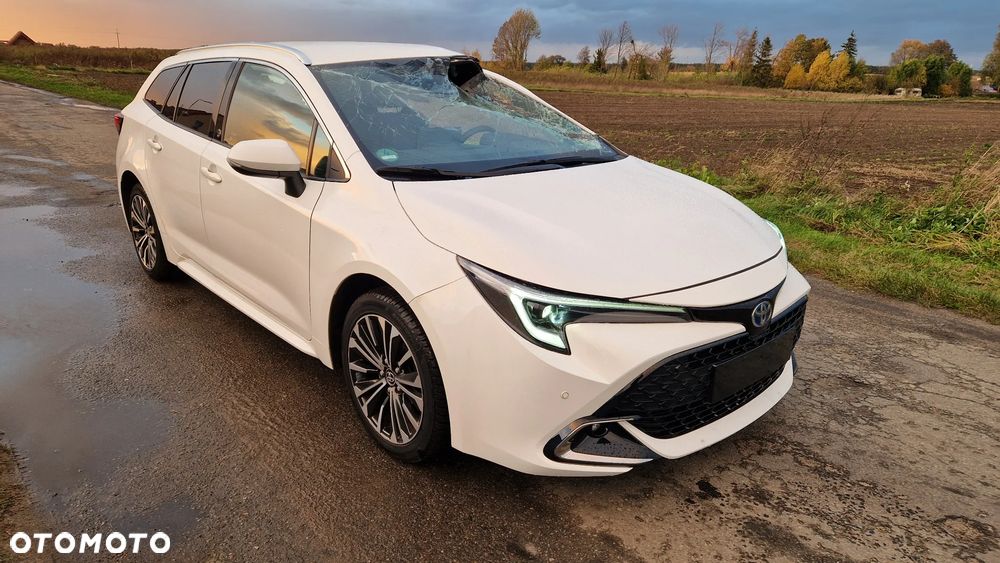 Toyota Corolla 2.0 Hybrid Touring Sports Team Deutschland - 1
