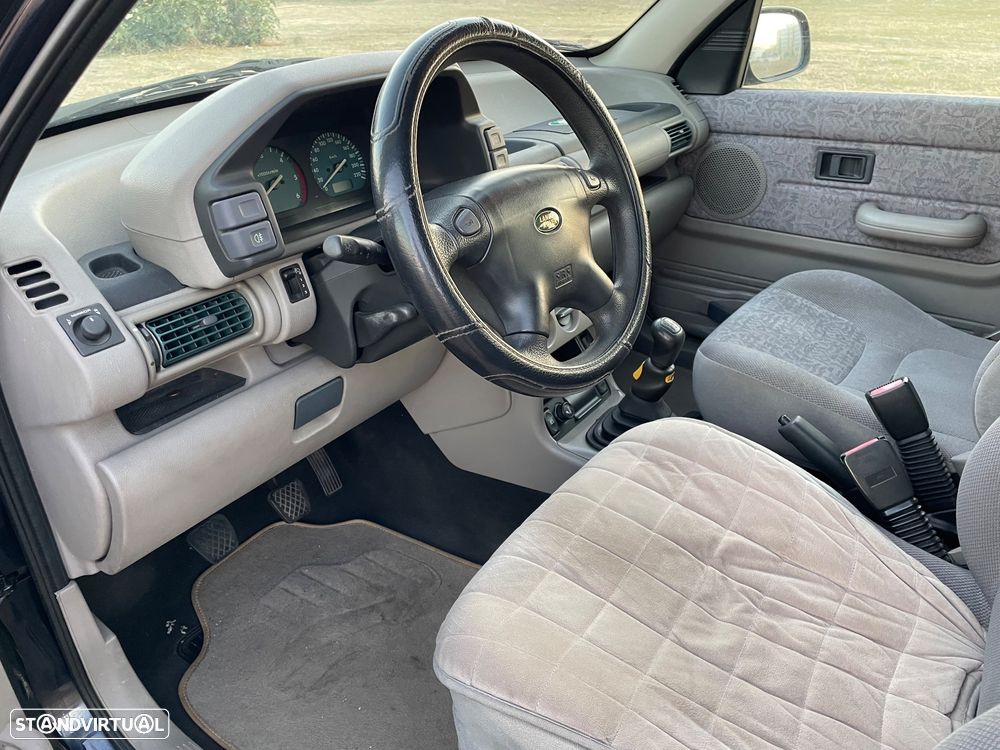 Land Rover Freelander 2.0 di - 11