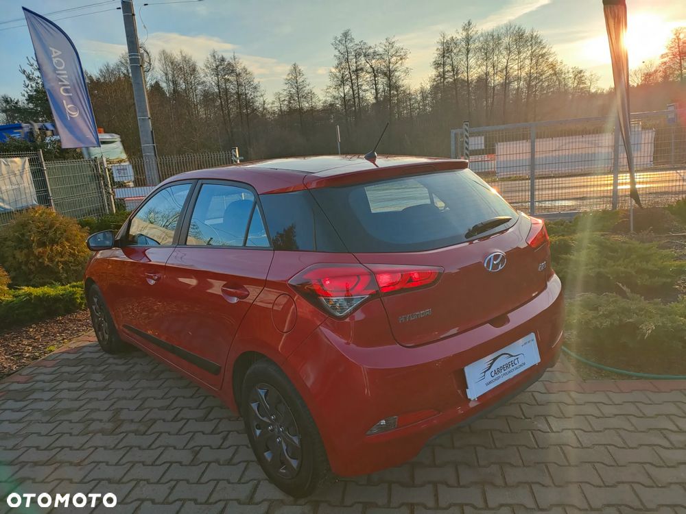 Hyundai i20 1.2 Comfort - 12