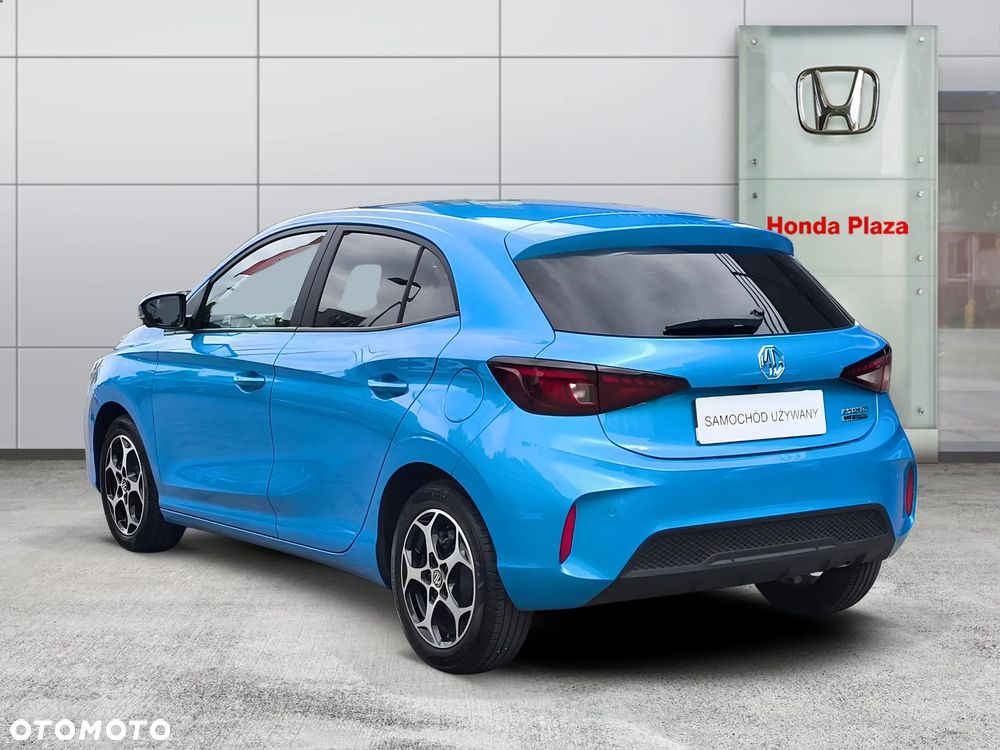 MG HS Hybrid+ - 4