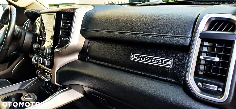 Dodge RAM 5.7 4x4 - 26