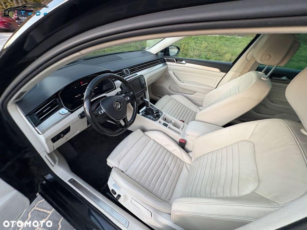 Volkswagen Passat Variant 2.0 TDI BMT Highline DSG - 20