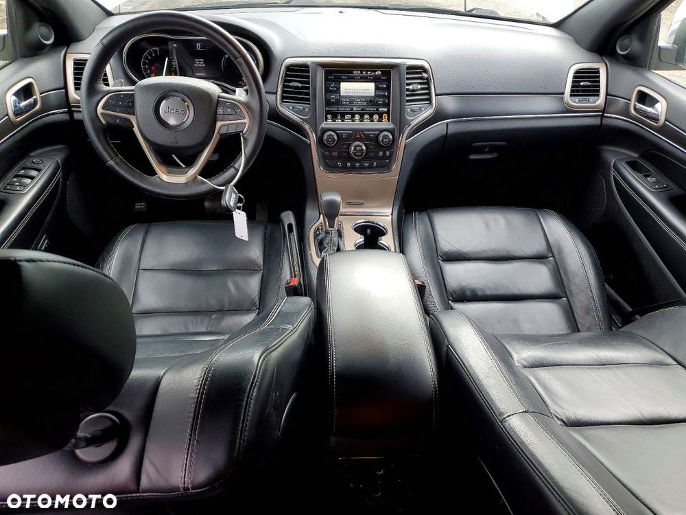 Jeep Grand Cherokee - 8