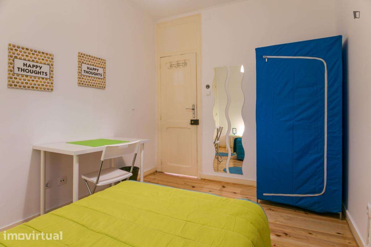 Quarto - localizado em Arroios Lisbon - Grande imagem: 4/15