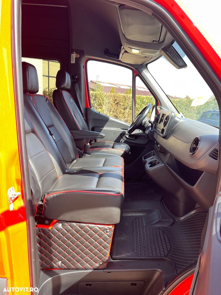 Mercedes-Benz Sprinter - 23