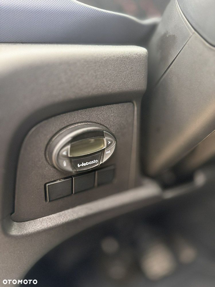 Iveco Daily 35S12 - 11