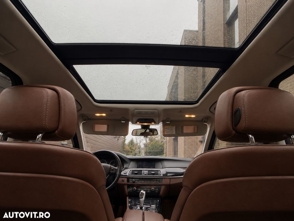 BMW Seria 5 520d Aut. Modern Line - 15