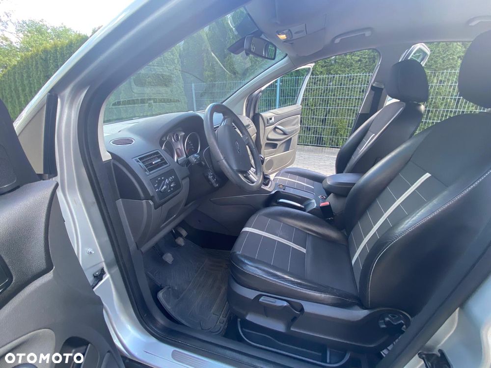 Ford Kuga 2.0 TDCi Titanium - 9