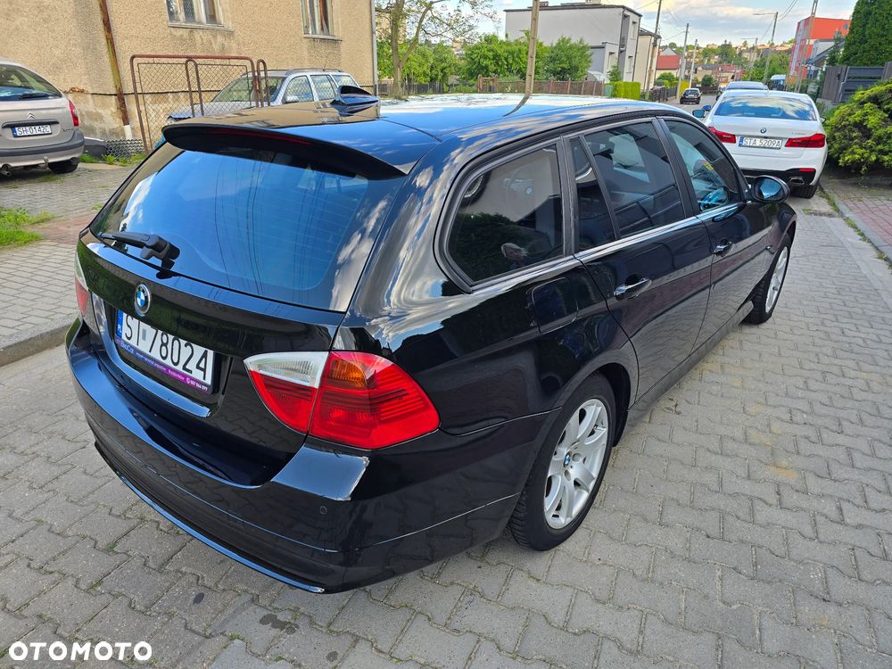 BMW Seria 3 318d - 6