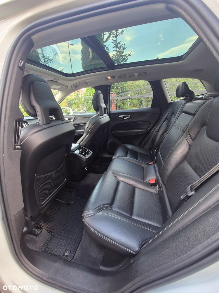 Volvo XC 60 D4 AWD Inscription - 9