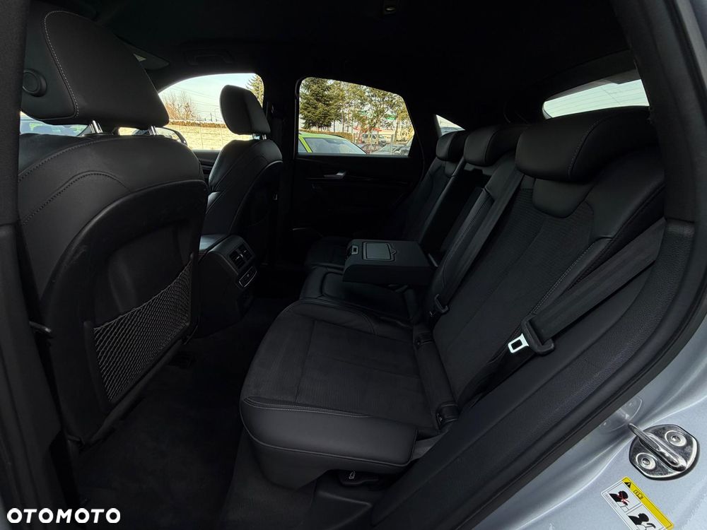 Audi Q5 Sportback 40 TDI quattro S tronic S line - 23