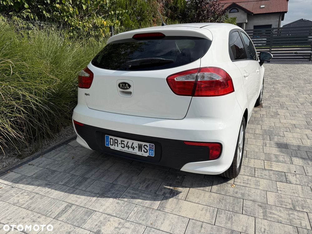Kia Rio 1.2 Business Line - 31