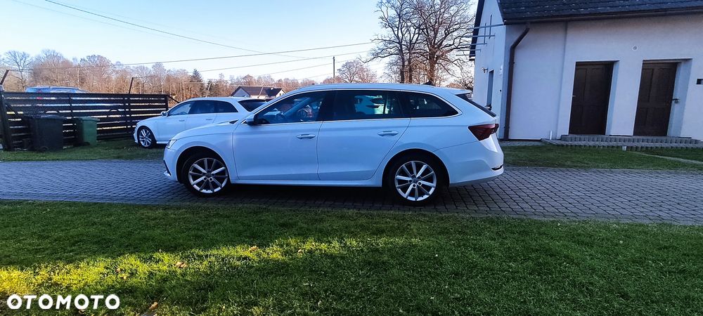 Skoda Octavia 2.0 TDI DSG Style - 38