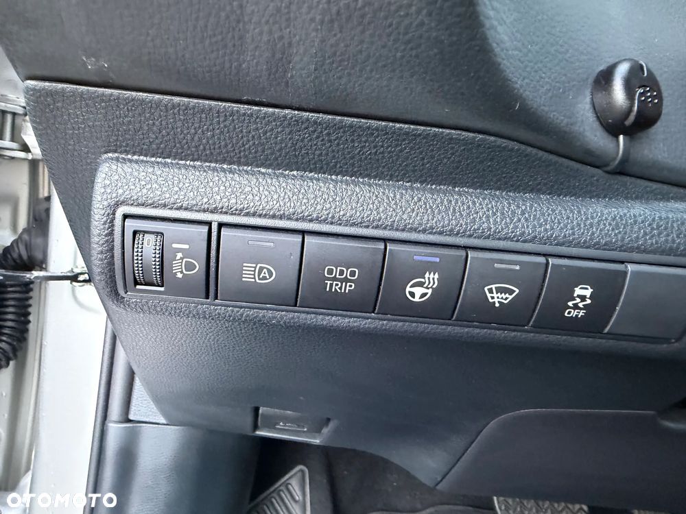 Toyota Corolla 1.8 Hybrid GR Sport - 20