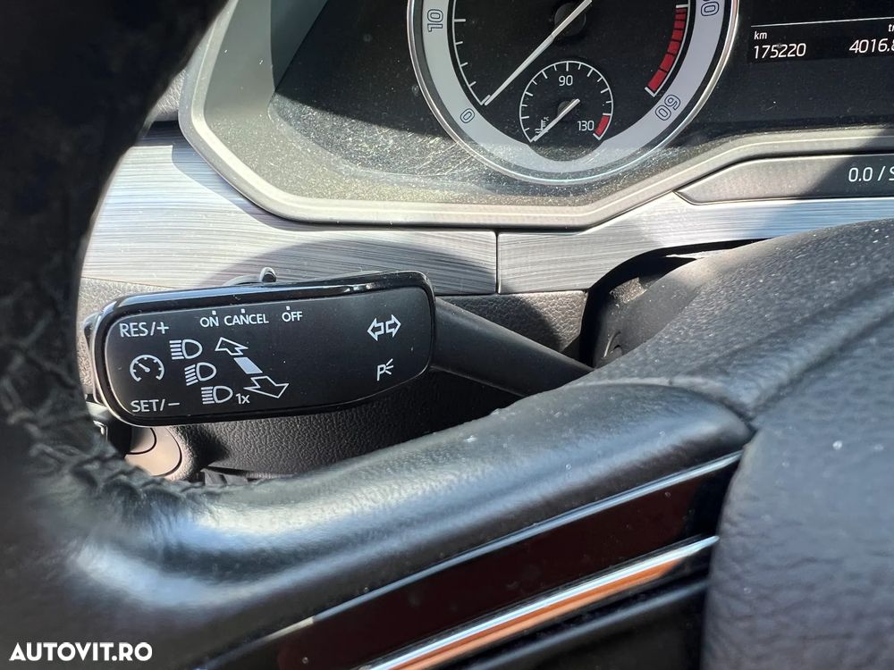 Skoda Superb 2.0 TDI DSG Ambition - 15