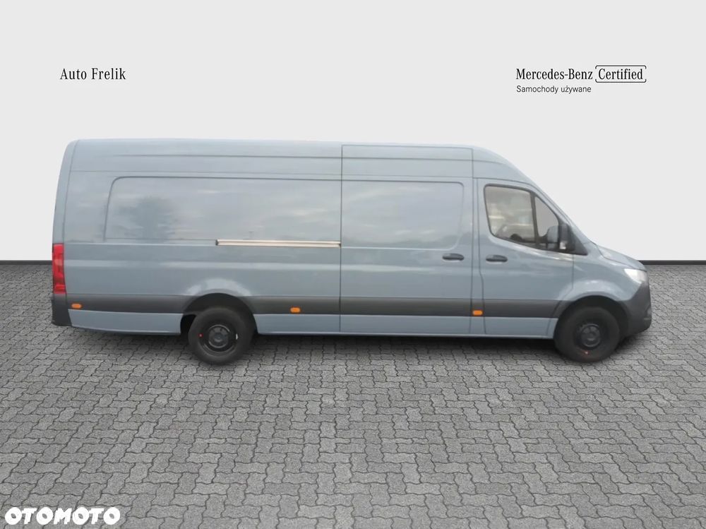 Mercedes-Benz Sprinter 317 - 7