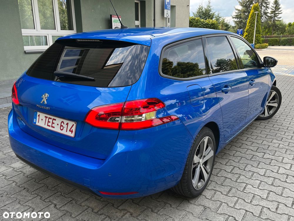 Peugeot 308 BlueHDi 130 EAT8 Business - 3