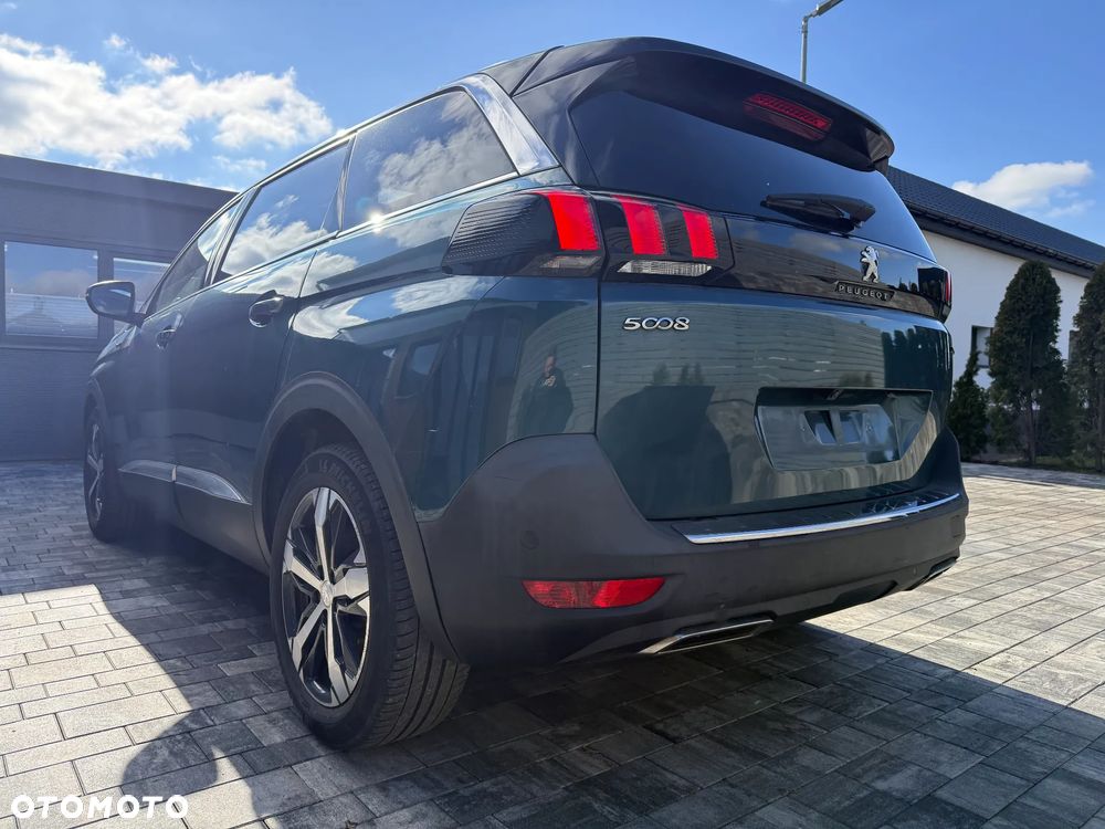 Peugeot 5008 - 11
