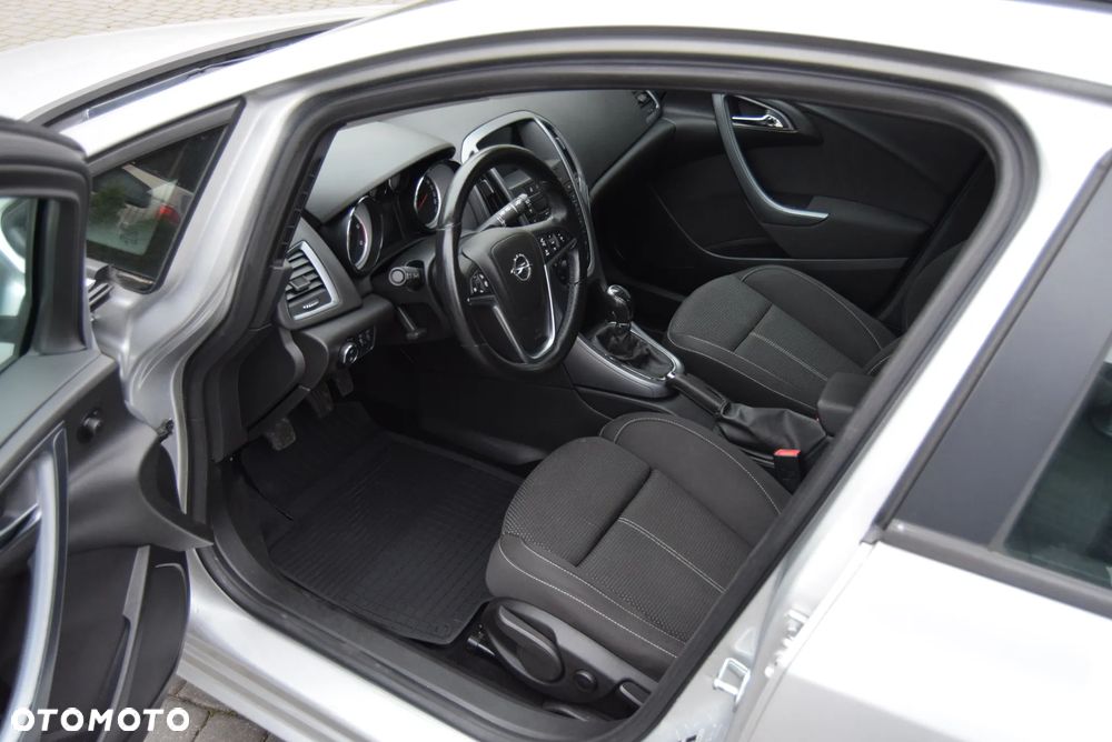 Opel Astra 1.7 CDTI DPF Active - 7